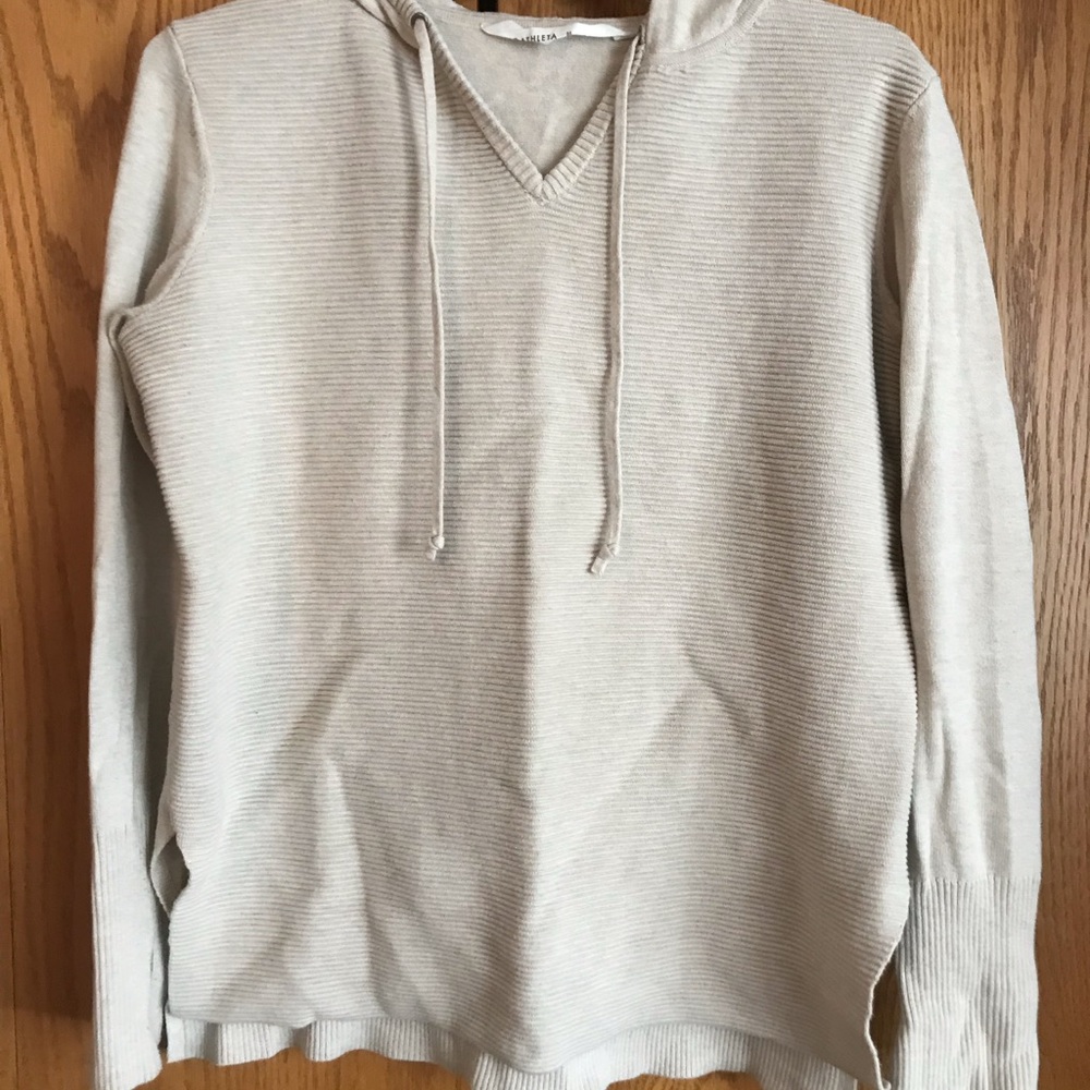 Hooded Athleta sweater size medium